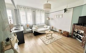 Le Cosy